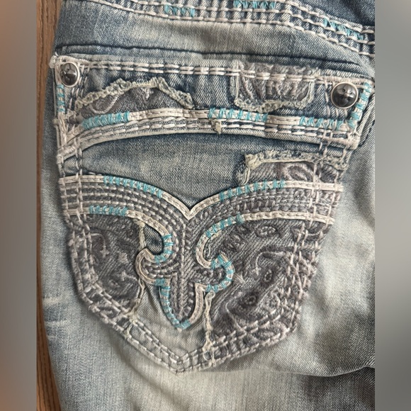 Rock Revival turquoise men’s jeans, size 30x32 only worn once, like new - Picture 3 of 5